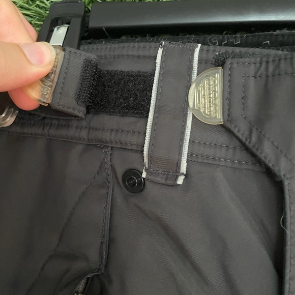 Dub Brand Women’s Snowboard pants Tons of pockets - Picture 8 of 12